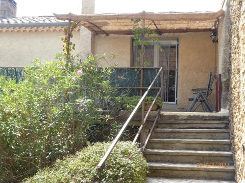 ferme bernicat gite ventoux - Apartment - Puyméras