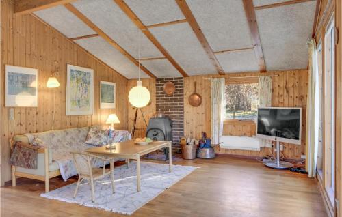  2 Bedroom Gorgeous Home In Vejby in Vejby