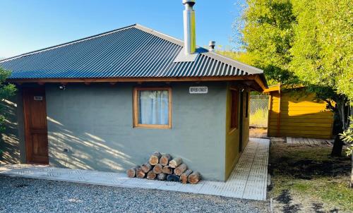 River Coast Fly Fishing Cabin Chimehuin Patagonia in Junín de los Andes