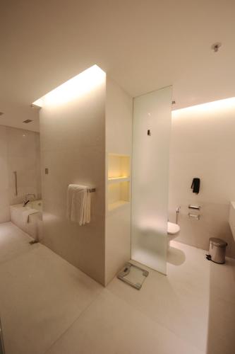 2 bedrooms, 5 beds