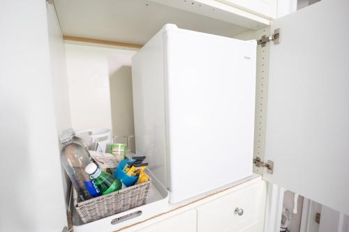 Canalside Inn - main image