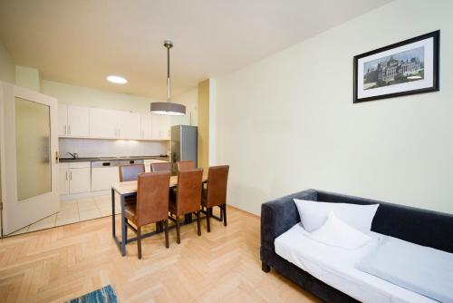 AMC Apartments Ku'damm - image 14