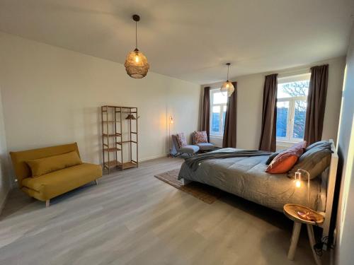 Holiday Home La Petite Maison - main image