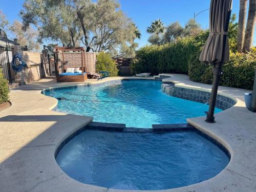 *Entertainment Villa* 5MIN to strip optional HEATED pool jacuzzi! - Accommodation - Las Vegas