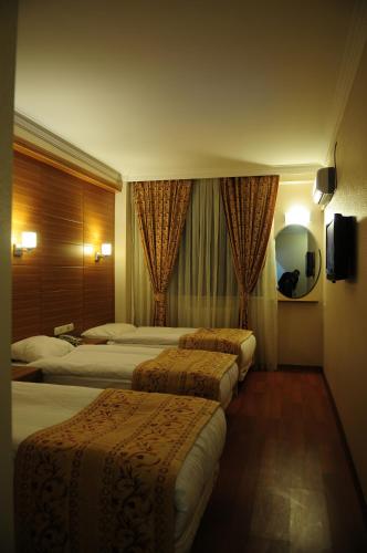 The Port Hotel – Istanbul, FL