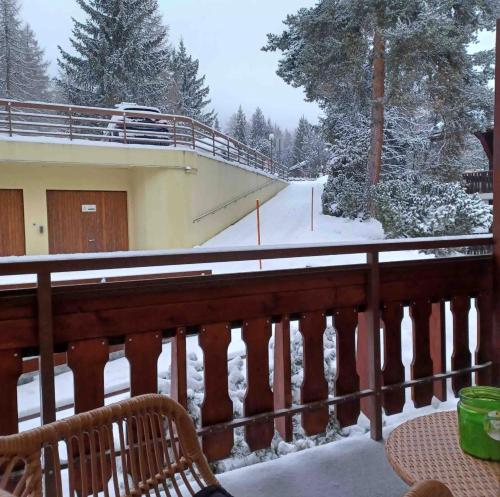  Fully equipped lovely studio by lake and Golf in Crans-Montana