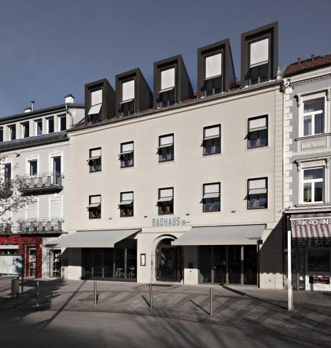 . Badhaus - Hotel/Restaurant/Café