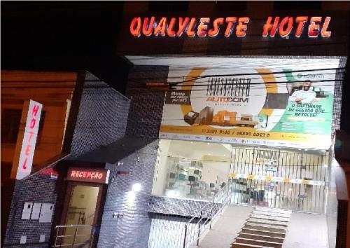 QualyLeste Hotel