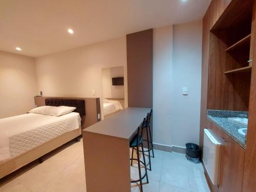 1 queen bed