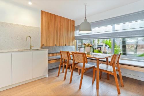 Two-Bedroom Apartment image 5