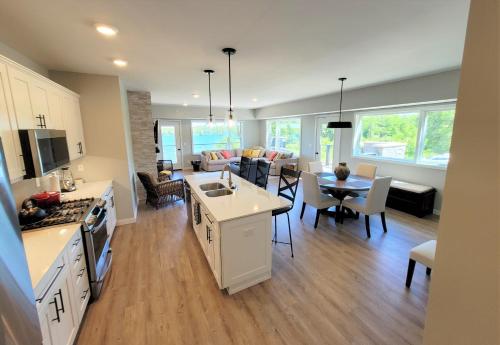 Boardman Ridge Penthouse Close to Town in Traverse City, USA
