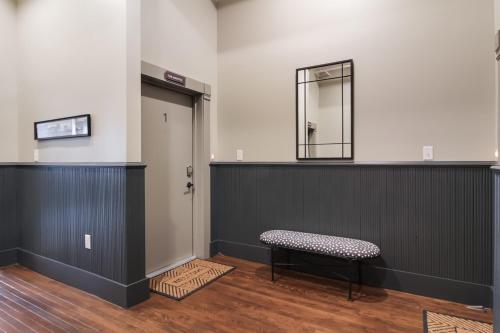 Golden Lofts Unit 1 Downtown Traverse City 1BD 1BA - image 6