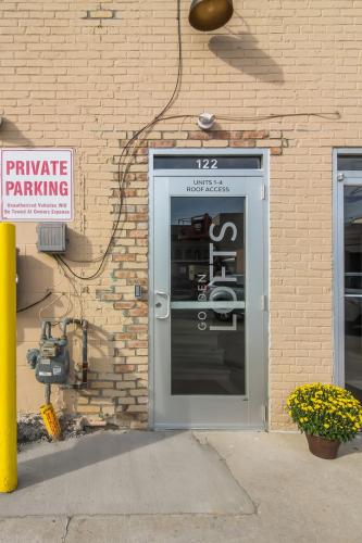 Golden Lofts Unit 4 Downtown Traverse City 2BD 2BA - image 2