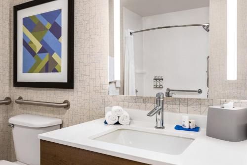 Holiday Inn Express Hotel & Suites Anniston/Oxford an IHG Hotel - image 9