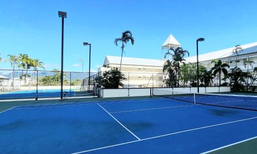 Cairns Luxury Waterfront Apartment