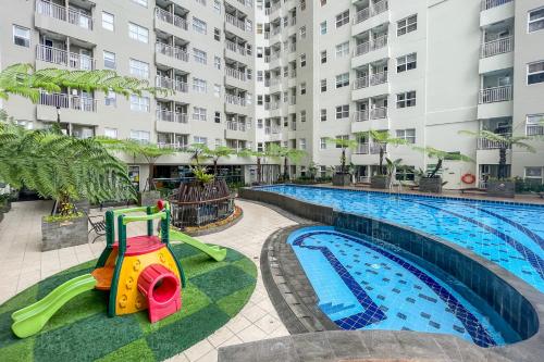 RedLiving Apartemen Parahyangan Residence - Anton Rooms