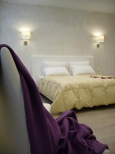 Grignetti Bed 2