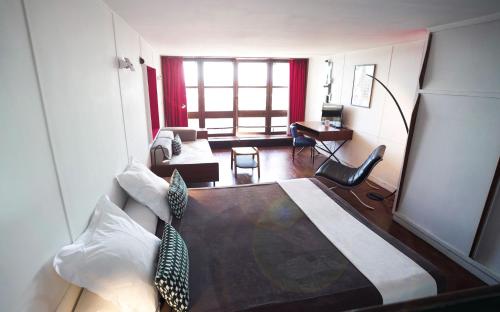 Hotel le Corbusier - image 4