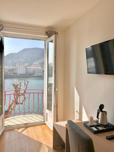 View, Hotel Les Deux Coteaux in Tain-l'Hermitage