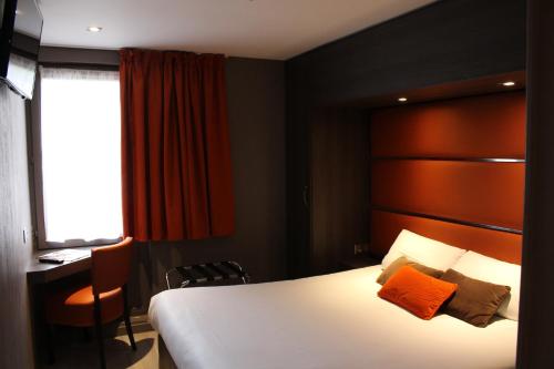 Hôtel Crocus Caen Mémorial - image 4