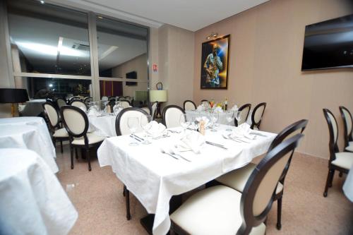 Restaurant, Hôtel Fleur de Lys Plateau in Dakar-Plateau