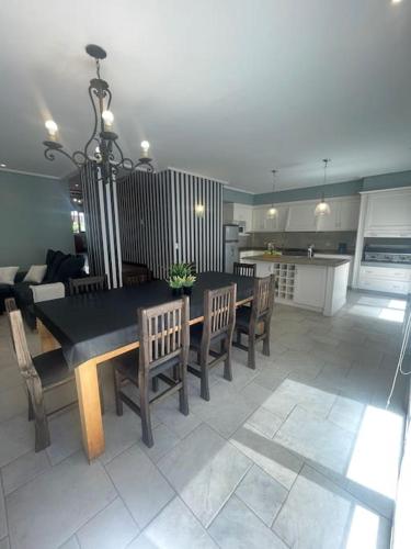Precioso Chalet Vista Mar in มาร์เดลพลาตา