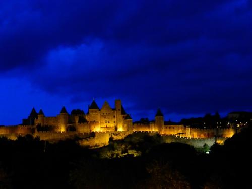 Carcassonne Guesthouse 5