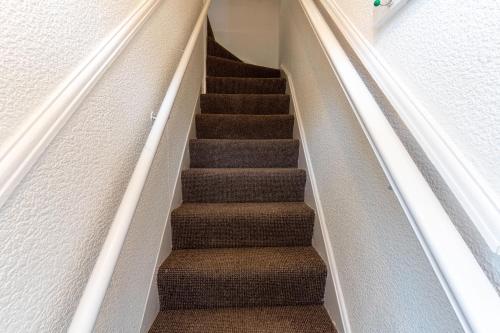 Cheerful and modern 3 BDR for 7, Liverpool (zdjęcie 7)