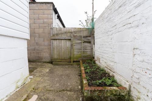 Cheerful and modern 3 BDR for 7, Liverpool (zdjęcie 5)