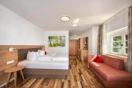 1 queen bed