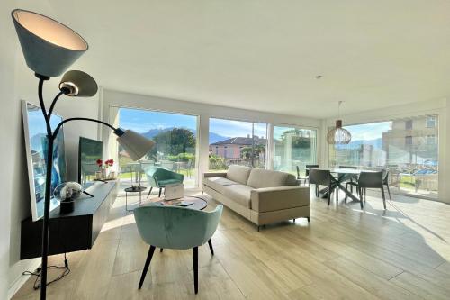  Modern House Apartments, Ferienwohnung in Menaggio