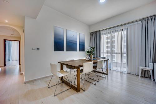 New sea view Rimal 2BD in front of the beach, Дубай (фото 2)
