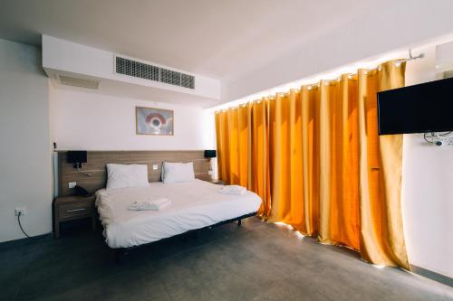 Primera Hotel - image 10