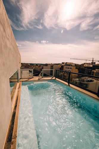 Primera Hotel - image 12