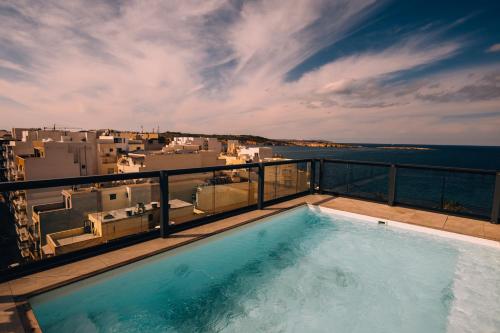 Primera Hotel - image 3