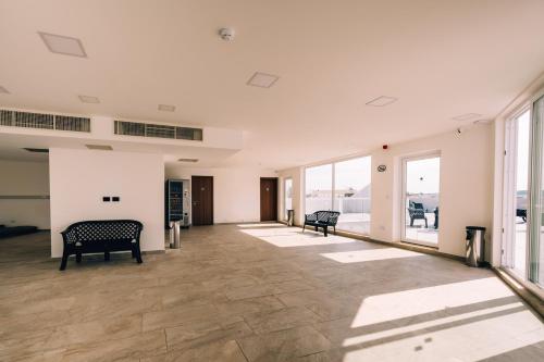 Primera Hotel - image 11