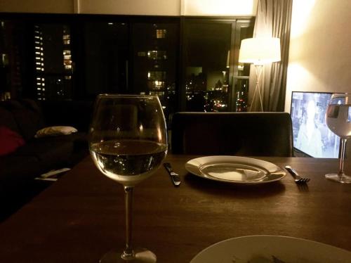 Long Term Rental - Beautiful Apt City center Free Parking, Роттердам (фото 4)