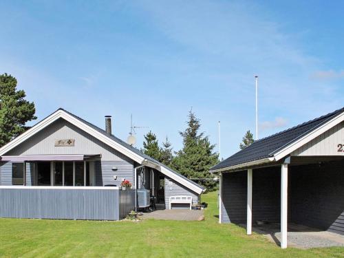  Two-Bedroom Holiday home in Blåvand 24 in Blåvand