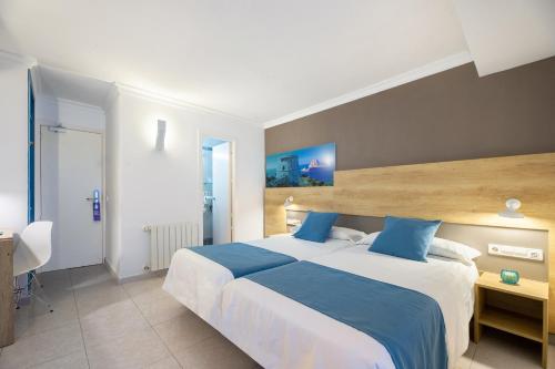 Hotel Playasol Marítimo - image 8