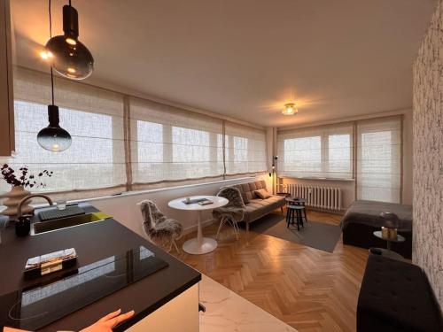 Panorama Studio At Sky, Warschau
