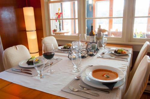 Étterem, Heather Lodge in Blairhampton (ON)