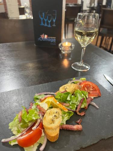 Logis Cottage Hôtel - image 3