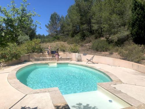 Maison à Aix en provence au pied de la Sainte Victoire