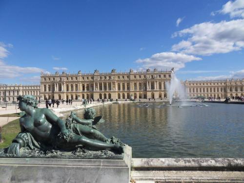 Mercure Versailles Chateau - image 11