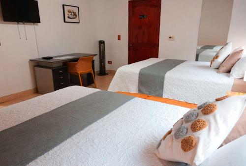 Trebol Amarillo Bed & Breakfast