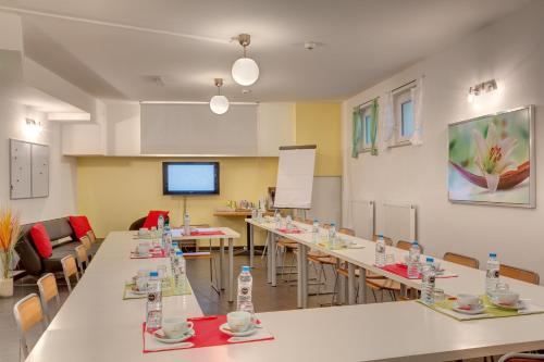 Üzleti központ, MEININGER Hotel Berlin Alexanderplatz in Prenzlauerberg