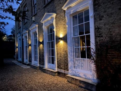 Unique Georgian Splendour at The Old Ballroom sleeps 2 with sofabed 4 add The Studio at extra cost to sleep 2 more