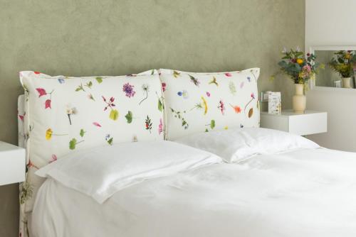 Junior Suite with Terrace image 3