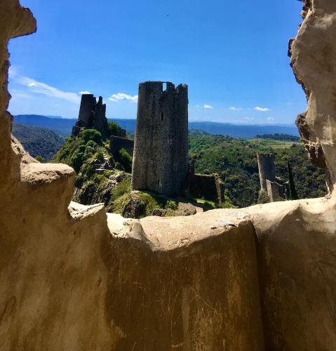 4 star CABARET Lastours 4 Châteaux amazing Cathar landmark Private luxury 4 Star air conditioned Terrasse with views