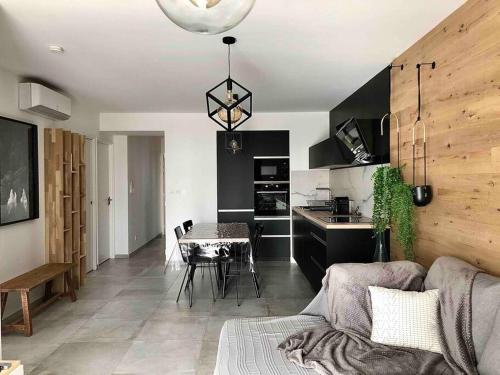 Le 9.13 - T2 neuf de standing vue mer in Lescourche